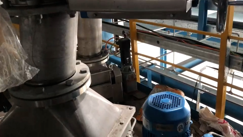 防爆伺服電機在樹脂加工改造設備上方案